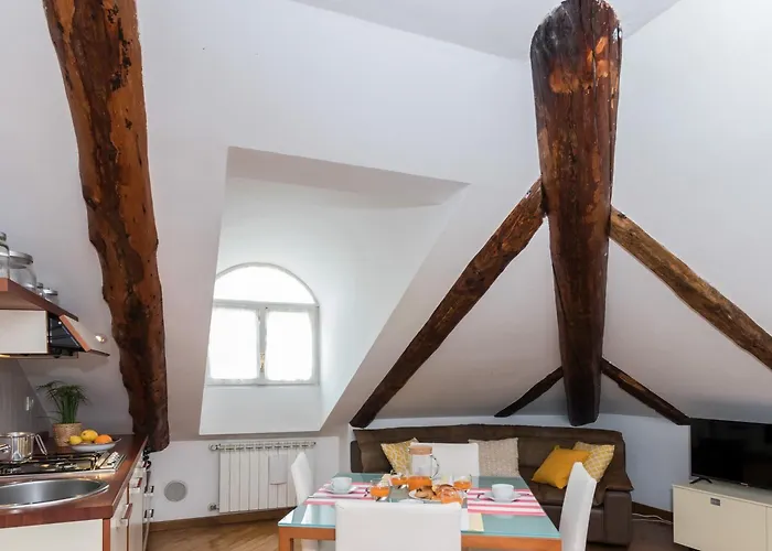 Apartment Solferino By Wonderful Italy Turin